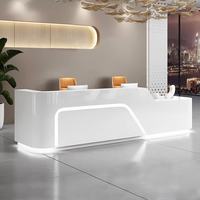 Bureau d'accueil d'entreprise QT-001X avec comptoir peint en blanc, bar de hall, comptoir de caisse, bureau de réception pour consultation professionnelle