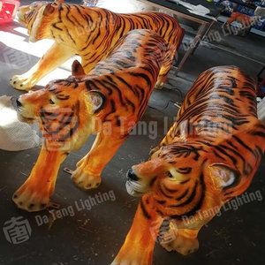 Holiday Garden Tiger <b>Led</b> Lamp For Outdoor Landscape <b>Lighting</b> Resin Animal Statue Ip65 Waterproof Christmas Festival Decor - Product Image 5
