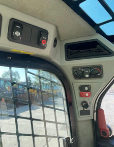 Usado y nuevo Caterpillar 246D Minicargadora usada Cat 246D 262D 277D Minicargadora Cat de segunda mano - Product Image 3