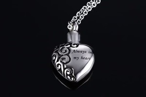 Ciondolo commemorativo a cuore in acciaio inossidabile placcato oro con incastonatura a castone, da <span class=keywords><strong>gioielleria</strong></span> - Product Image 2