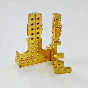 Prototypage rapide CNC en laiton OEM, conception personnalisée, tournage, production en petites séries pour pièces EDM en fil de cuivre pur à un prix plus avantageux - Product Image 2
