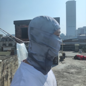 QZFSO Balaclava de ski et de pêche thermochromique avec logo personnalisé, dégradé orange jaune, changement de couleur activé par la température, coupe-vent unisexe - Product Image 3