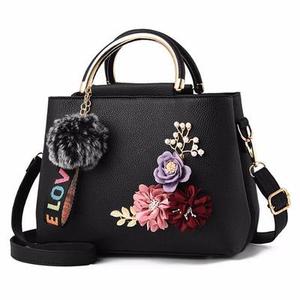 Fabricants en gros de sacs pour femmes de haute qualité, sacs à main tendance pour femmes avec fleurs - Product Image 6