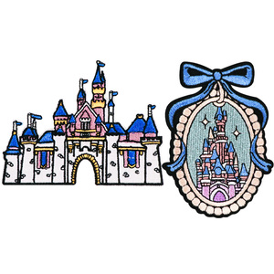 Toppe in Feltro Ricamate a Mano con Design Castello, Applicabili con Ferro da Stiro, Decorazione Raffinata per Cappelli, in Poliestere per Abbigliamento e Regali - Product Image 1