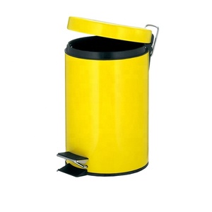 Cestino a Pedale Silenzioso da 6 Litri per Arredamento Casa, Colore <span class=keywords><strong>Giallo</strong></span> Brillante, con Chiusura Ammortizzata - Product Image 1
