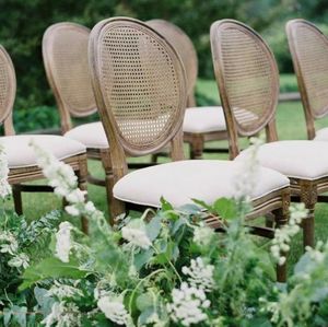 Chaise de <span class=keywords><strong>salle</strong></span> à manger de <span class=keywords><strong>mariage</strong></span> en bois du roi Louis XV Bistro en bois massif pour événements de ferme antique française - Product Image 5