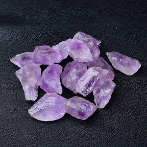 Vente en gros de pierres de guérison naturelles en quartz rose mélangées avec d'autres cristaux de pierre brute artisanale pour les mariages et les cadeaux - Product Image 5