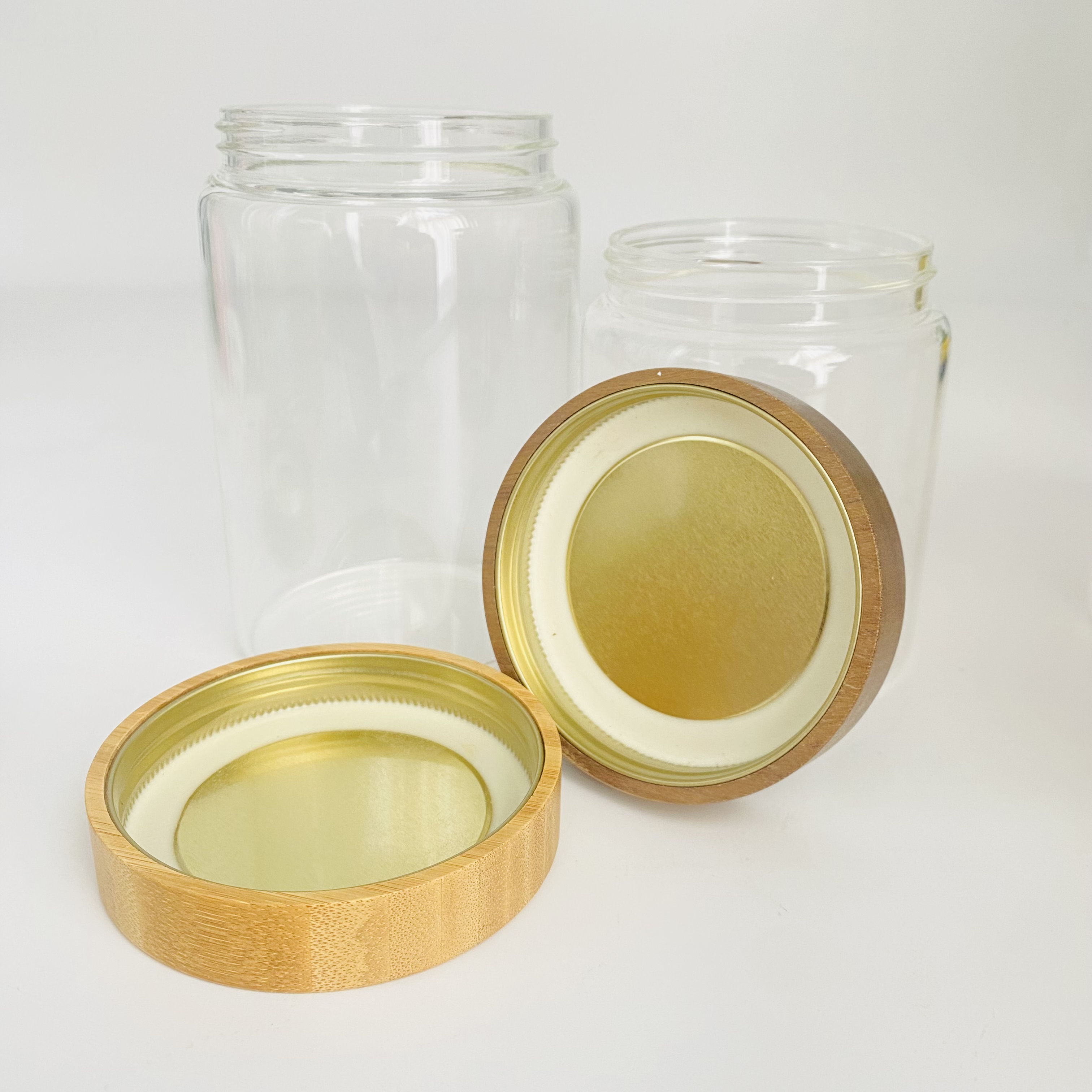 Cylinder Sealed Air Tight Kitchen Glass Spice Jar Container With Bamboo Lid Round Glass Storage Tank