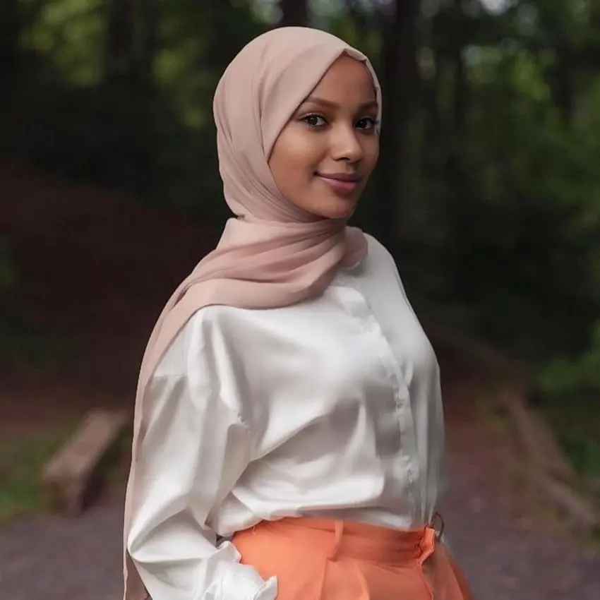 도매 사용자 정의 110*110Cm 이슬람 여성 쉬폰 히잡 보일 패브릭 스퀘어 스카프 튜둥 바알 일반 여성 히잡