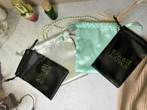 Bán Buôn Chất Lượng Cao Bền Vững Biểu Tượng Tùy Chỉnh Nhỏ Nhung Sang Trọng Quà Tặng Bao Bì Lụa <span class=keywords><strong>Satin</strong></span> Dây Kéo Đồ Trang Sức <span class=keywords><strong>Pouch</strong></span> Túi - Product Image 6