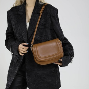 Borsa a Tracolla da Donna Nuovo Design 2025, Borsetta Trendy per Uso Quotidiano, Piccola Borsa con Cerniera per Ragazze - Product Image 5