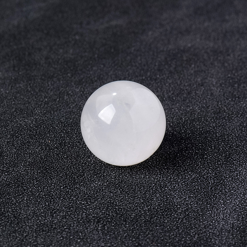White crystal