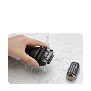 Afeitadora Eléctrica de Lámina Metálica IPX7, Recortadora Facial Profesional de Alta Velocidad, Maquinilla de Afeitar Eléctrica Inalámbrica para Hombres, Kit de Aseo para Barba - Product Image 5