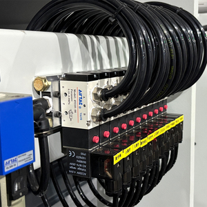Presse à membrane sous vide PVC à pression positive et négative pour portes en bois automatiques avec deux palettes, contrôlée par PLC, <span class=keywords><strong>pompe</strong></span> 140L - Product Image 4