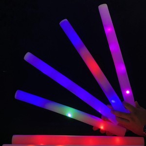 Barras Luminosas de Espuma LED Impermeables Huagui, Paquete de Barras Luminosas para Fiestas, 4*48cm, Intermitentes, para Conciertos, Bodas, Navidad - Product Image 5