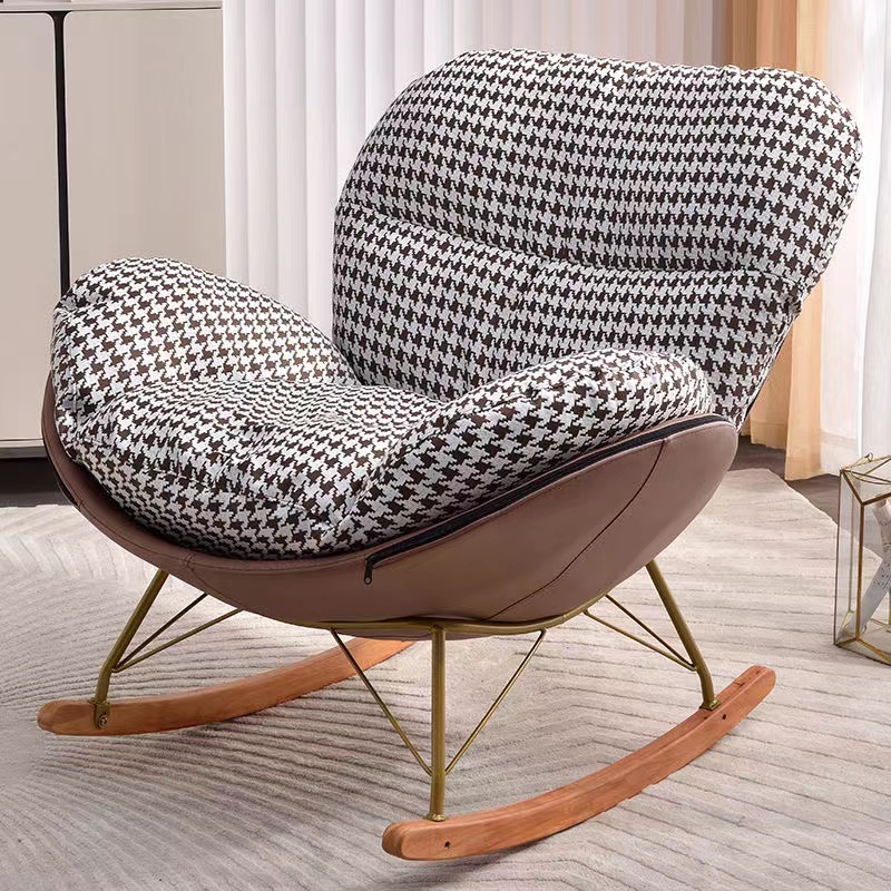 2_Chaise simple en treillis mille oiseaux couleur café