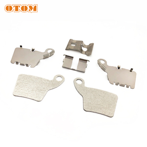 Feuille <span class=keywords><strong>de</strong></span> ressort d'étrier <span class=keywords><strong>de</strong></span> <span class=keywords><strong>frein</strong></span> avant et arrière <span class=keywords><strong>de</strong></span> moto OTOM, feuille d'isolation thermique pour <span class=keywords><strong>frein</strong></span> <span class=keywords><strong>NISSIN</strong></span> HONDA YAMAHA KAWASAKI SUZUKI - Product Image 4