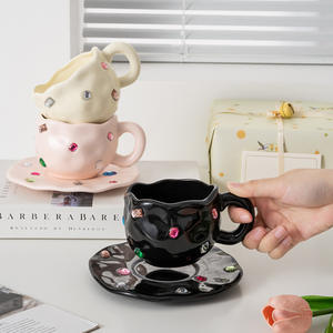 Tasse à eau en céramique peinte à la main, tasse à café avec soucoupe, tasse à eau colorée - Product Image 2