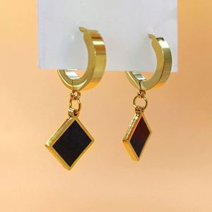 Pendientes de Oro Rosa de 18K Coreanos con Diamantes y Acero Inoxidable, Diseño Geométrico Simple y Elegante, Lindos y Modernos para Mujer - Product Image 3