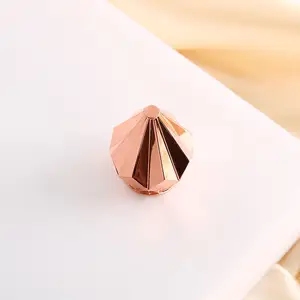 Diamond-shaped High-end Perfume Cap Cosmetic Bottle Lid Zinc Alloy Rose Gold Perfume Cap