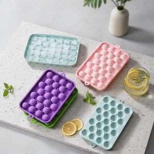 En stock : Bac à glaçons en silicone à 25 compartiments avec couvercle, facile à démouler, écologique, portable, pour petites boules de glace aux fruits - Product Image 1