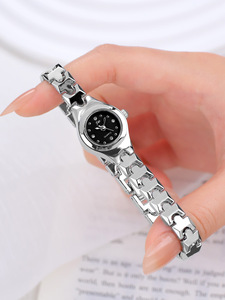 Reloj de Pulsera de Cuarzo Clásico para Mujer, Minimalista, con Esfera Pequeña, Temperamento Discreto, Regalo de Navidad - Product Image 5