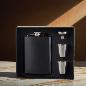 Nhà Sản Xuất Bán Buôn Cao cấp 304 Thép Không Gỉ Dày Ngoài Trời Xách Tay Nhỏ <span class=keywords><strong>Hip</strong></span> <span class=keywords><strong>Flask</strong></span> Set Bán Buôn Logo - Product Image 2