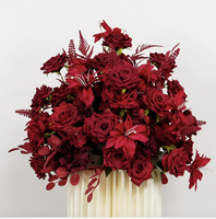 Hochzeitsdekoration Tischmittelstücke Tiefrote Künstliche Rosenblüten-Kugel Dekor 50cm 60cm Rote Blumenkugel