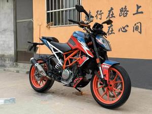 Motocicleta <span class=keywords><strong>Duke</strong></span> 390 Premium de 390cc, monocilíndrica, refrigerada por líquido, con inyección electrónica de combustible, ABS, ligera, ágil y de alto rendimiento para calle. - Product Image 4