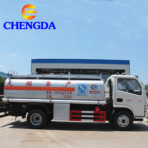 Camión <span class=keywords><strong>Cisterna</strong></span> de Combustible Ligero de Alta Calidad, con Transmisión Automática, Volante a la Izquierda, Diésel, 371Hp, de Acero al Carbono - Product Image 2
