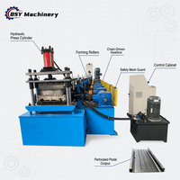 Machine de fabrication de planches de coffrage entièrement automatique à grande vitesse, équipement de profilage de planches d'échafaudage en acier pour la construction