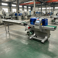 Machine d'emballage flow-pack haute vitesse pour croissants, pain tranché, pita, tortillas, savon en barre et autres produits en film plastique