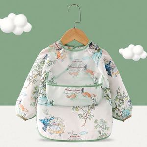Bavoirs imperméables ajustables en EVA pour bébés et tout-petits avec poche de récupération des aliments, bavoirs d'alimentation en plastique - Product Image 1