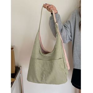 Sac fourre-tout pour femmes, grande capacité, vert rose, couleur unie, poche zippée, sac à bandoulière décontracté pour les déplacements, sac sous le bras, été 2024 - Product Image 1