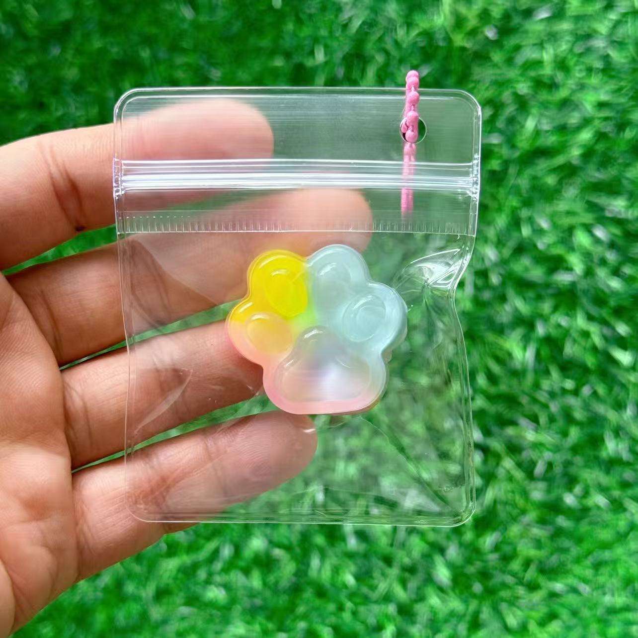 Rainbow tri-color cat paw snacks