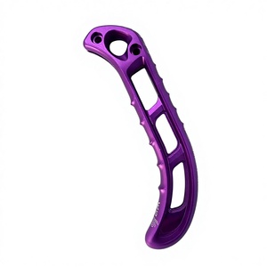 Lavorazione CNC ad Alta Precisione per Fresatura di Piccozze da Ghiaccio in Alluminio e Puntali da Arrampicata - Product Image 4