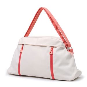 Sac de sport pour femme avec compartiment sec/humide séparé, sac à bandoulière personnalisable pour le yoga et les voyages - Product Image 1