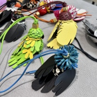 Porte-clés de sac Weilei en cuir véritable, motif oiseau, plumes superposées, luxe, fait main, cadeau haut de gamme, vente en gros OEM