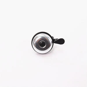 XDL-001 Timbre de Bicicleta de Aleación de Aluminio con Sonido Fuerte, Blanco y Negro, Accesorio de Ciclismo - Product Image 4