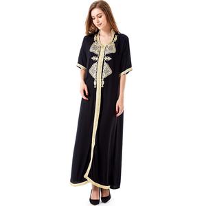 Robe longue musulmane brodée, robe arabe pour femmes du Moyen-Orient, robe courte à manches courtes. - Product Image 4
