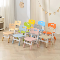 Chaise d'école maternelle en plastique PP colorée pour enfants, mobilier de garderie, chaise de classe pour école de maternelle et crèche - Vente chaude