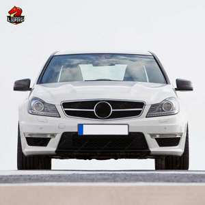 Kit de carrosserie de Style C63 pour <span class=keywords><strong>Mercedes</strong></span> Benz <span class=keywords><strong>classe</strong></span> <span class=keywords><strong>C</strong></span> W204 LCI mise à niveau taux de rachat élevé avec jupes latérales de pare-chocs avant et arrière kit de voiture - Product Image 2