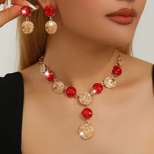 European and American Explosions Retro Necklace Earrings Set 2025 Summer New Ladies Circle Exaggerated <b>Wedding</b> <b>Accessories</b> T4252 - Product Image 1