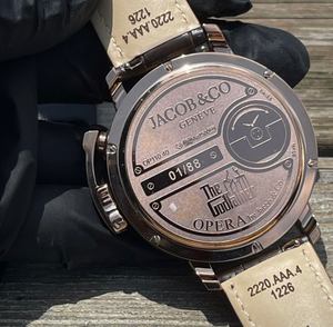 Orologio Sportivo Automatico da Uomo Jacob & Co Godfather con Movimento Citizen Cinturino in Pelle e Gomma da 20 mm Chiusura a Scomparsa - Product Image 5