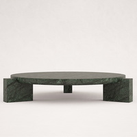 Table basse ronde en marbre vert, pieds en bloc massif, sculpture minimaliste, table centrale pour salon, maison de rêve