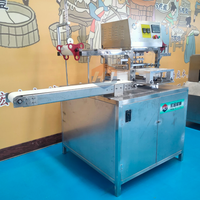 Scellant de tofu en boîte commercial HJ-Machine d'emballage de boîtes de tofu à haute productivité 220V 500W avec dimensions personnalisables