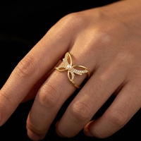 Bague en zircone pour femme avec perle d'eau douce, délicate et élégante, ajustable, à bande ouverte, parfaite comme cadeau de fiançailles