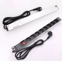 Grado industrial 1U 19 pulgadas Puerto de 8 vías Tipo francés Montaje en rack PDU Unidad de distribución de tira de alimentación de aluminio/plástico