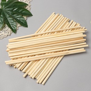 Venta al por mayor de fábrica de varillas de bambú de 10 mm de diámetro, varillas redondas de bambú, materiales para modelos de construcción DIY. - Product Image 4