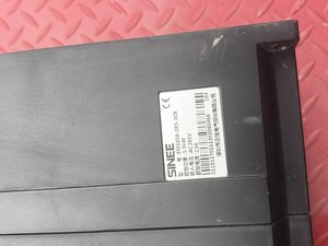อินเวอร์เตอร์คลื่นไซน์อุตสาหกรรม EM320A-5R5-3AB ระบบขับเคลื่อนอัตโนมัติ - Product Image 6